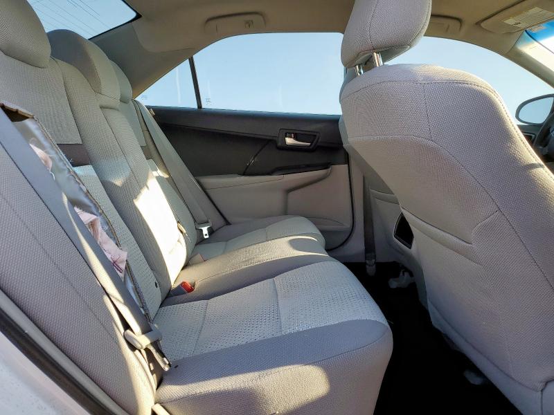 4T4BF1FK5DR323899 - 2013 TOYOTA CAMRY L WHITE photo 10