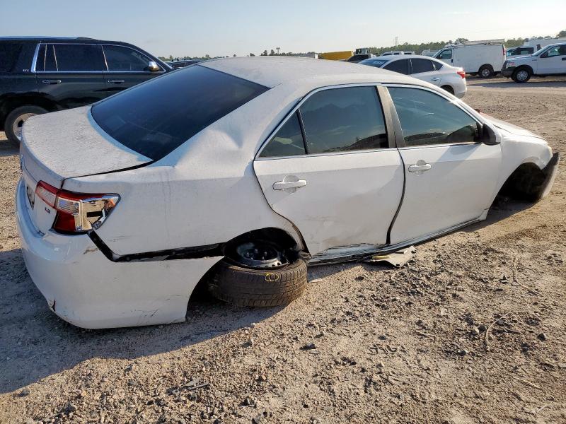4T4BF1FK5DR323899 - 2013 TOYOTA CAMRY L WHITE photo 3
