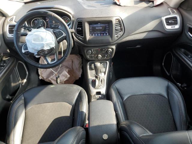 3C4NJDBB7HT651116 - 2017 JEEP COMPASS LATITUDE Көк фото 8