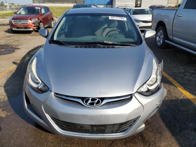 5NPDH4AE2GH736351 - 2016 HYUNDAI ELANTRA SE SILVER photo 5