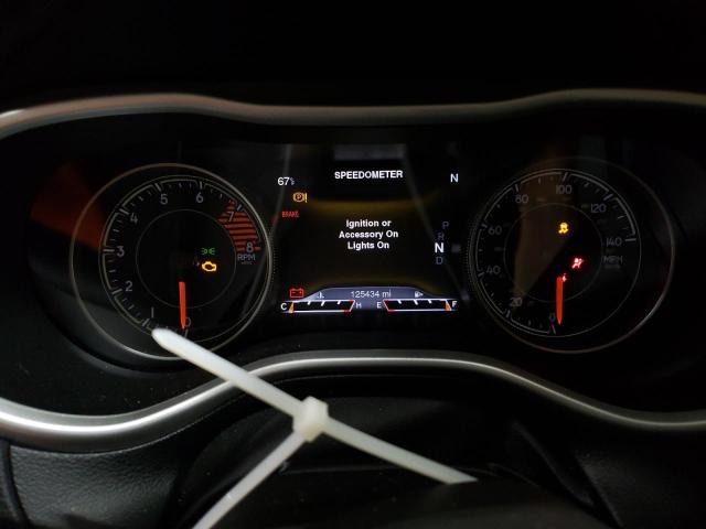 1C4PJMBS3GW154730 - 2016 JEEP CHEROKEE TRAILHAWK ORANGE photo 9