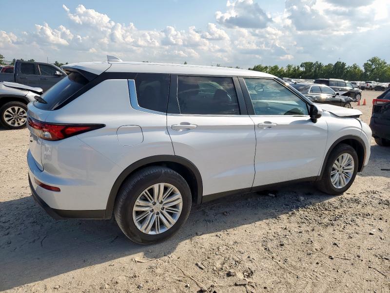 JA4J3UA8XRZ060622 - 2024 MITSUBISHI OUTLANDER ES 白色 照片 3