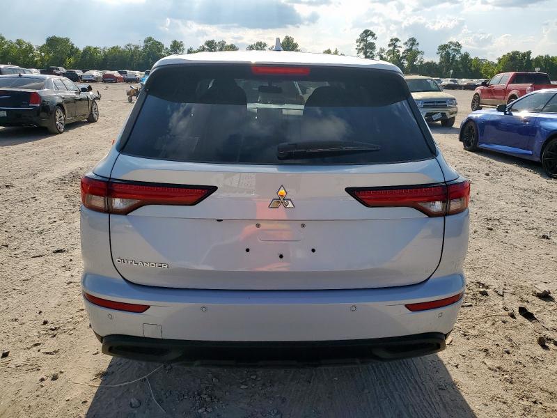 JA4J3UA8XRZ060622 - 2024 MITSUBISHI OUTLANDER ES 白色 照片 6
