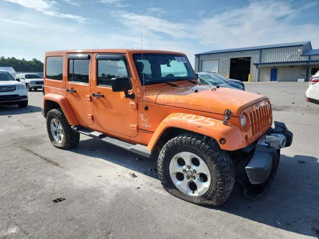 1C4BJWEG6DL504412 - 2013 JEEP WRANGLER U SAHARA Նարնջագույն լուսանկար 4