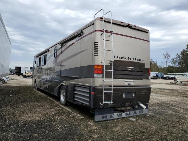 4UZAAHAK13CL74440 - 2003 FREIGHTLINER CHASSIS X LINE MOTOR HOME TAN photo 3