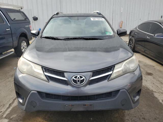 JTMBFREV6FD105983 - 2015 TOYOTA RAV4 LE 灰色 照片 5