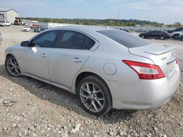 1N4AA5AP6BC809634 - 2011 NISSAN MAXIMA S WHITE photo 2