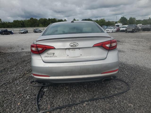 5NPE24AF7HH586317 - 2017 HYUNDAI SONATA SE SILVER photo 6