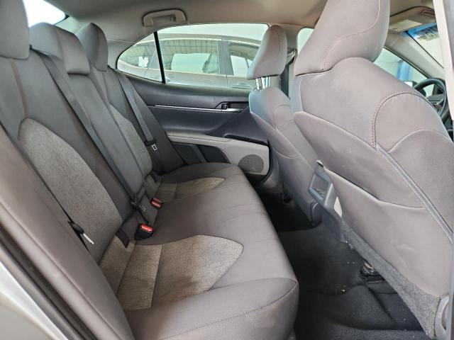 4T1B11HK8KU844912 - 2019 TOYOTA CAMRY L SILVER photo 10