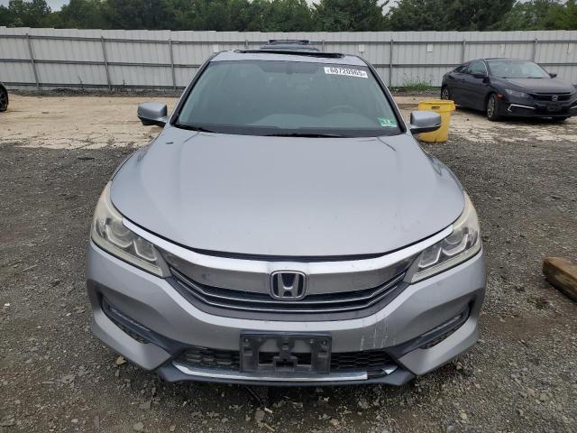 1HGCR2F88HA216634 - 2017 HONDA ACCORD EXL ვერცხლისფერი ფოტო 5
