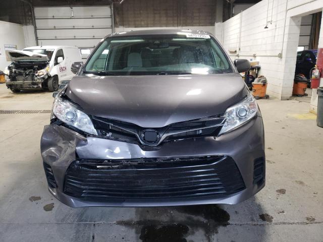 5TDJZ3DC8LS243072 - 2020 TOYOTA SIENNA LE ნაცრისფერი ფოტო 5