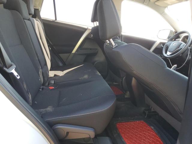 2T3RFREV9FW340573 - 2015 TOYOTA RAV4 XLE WHITE photo 10