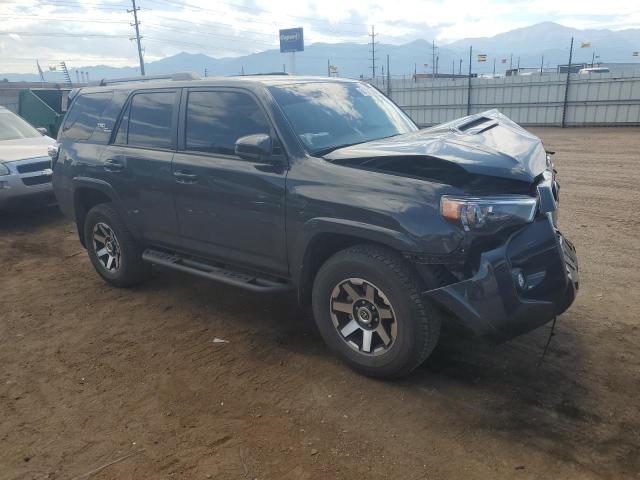 JTEPU5JR9R6257421 - 2024 TOYOTA 4RUNNER SR5/SR5 PREMIUM GRAY photo 4