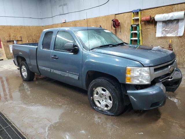 1GCSKSE39AZ229226 - 2010 CHEVROLET SILVERADO K1500 LT BLUE photo 4