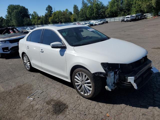 3VWD17AJ0FM307539 - 2015 VOLKSWAGEN JETTA SE 白色 照片 4