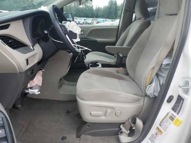 5TDJK3DC4FS108731 - 2015 TOYOTA SIENNA LE WHITE photo 7