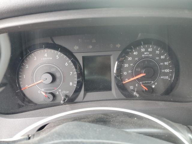 5TDJK3DC4FS108731 - 2015 TOYOTA SIENNA LE WHITE photo 9