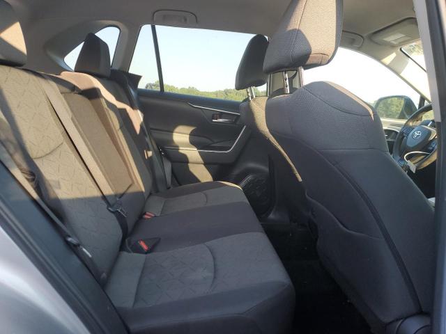 2T3P1RFV1NW283854 - 2022 TOYOTA RAV4 XLE SILVER photo 10