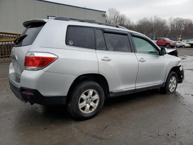 5TDBK3EH0DS183292 - 2013 TOYOTA HIGHLANDER BASE Күміс фото 3