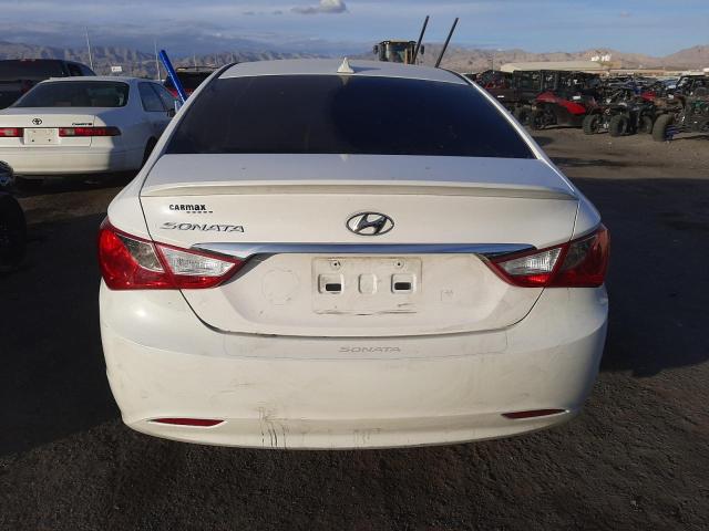 5NPEB4AC4DH668280 - 2013 HYUNDAI SONATA GLS WHITE photo 6