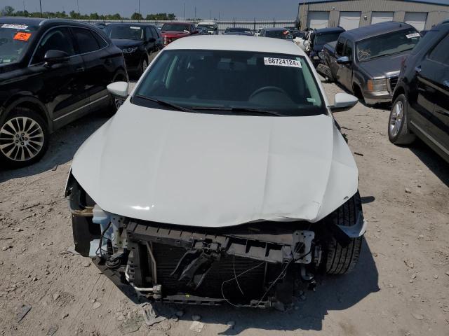 1VWAT7A33GC064522 - 2016 VOLKSWAGEN PASSAT S თეთრი ფოტო 5