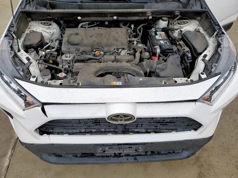 2T3W1RFV7MC114708 - 2021 TOYOTA RAV4 XLE WHITE photo 11