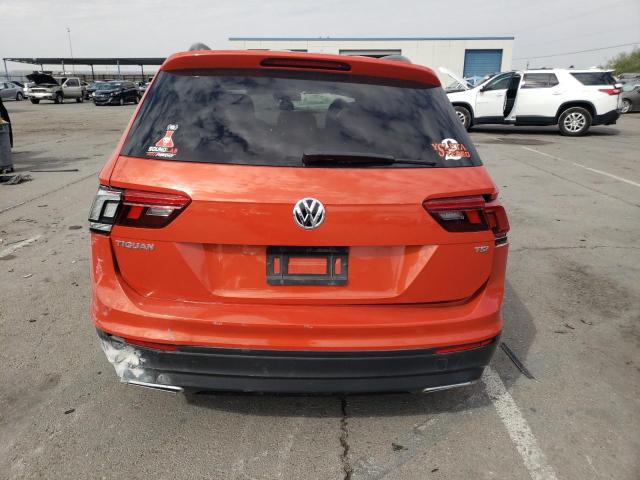 3VV1B7AX9JM016443 - 2018 VOLKSWAGEN TIGUAN S ORANGE photo 6