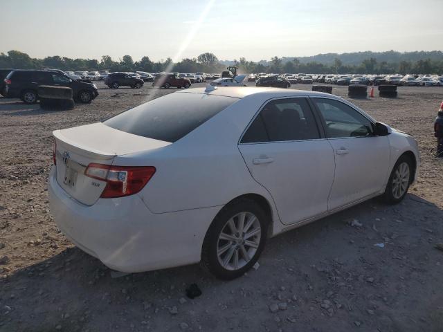 4T1BK1FK6CU509858 - 2012 TOYOTA CAMRY SE WHITE photo 3