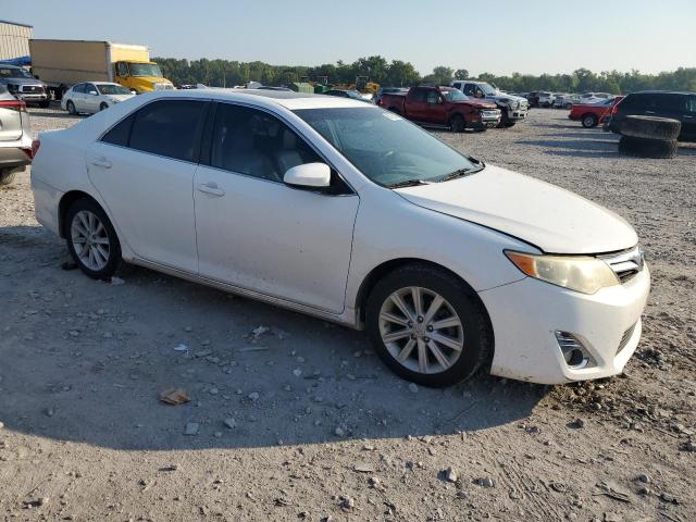 4T1BK1FK6CU509858 - 2012 TOYOTA CAMRY SE WHITE photo 4