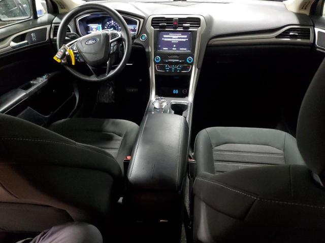 3FA6P0LU4KR255036 - 2019 FORD FUSION SE TAN photo 8