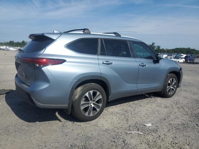 5TDKDRBH0PS025993 - 2023 TOYOTA HIGHLANDER L 银色 照片 3