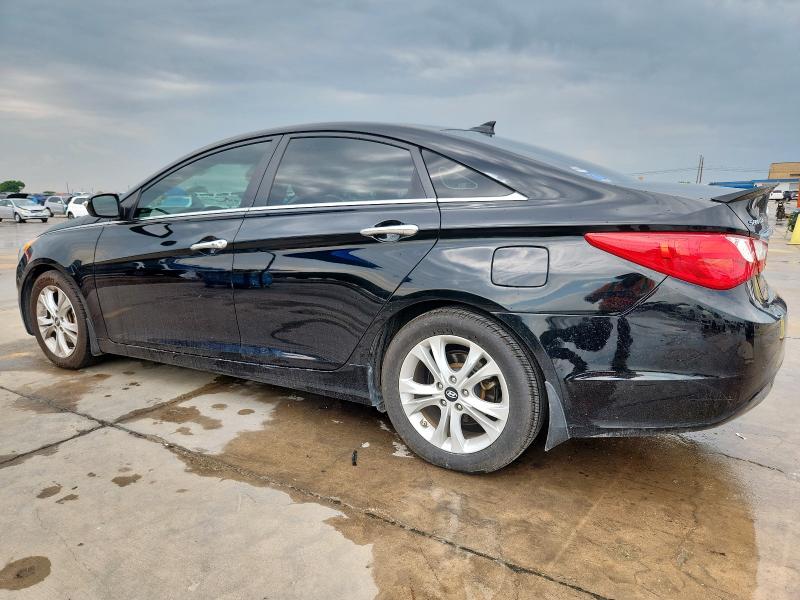 5NPEC4AC4DH731701 - 2013 HYUNDAI SONATA SE Schwarz Foto 2