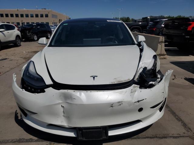 5YJ3E1EB6KF361557 - 2019 TESLA MODEL 3 WHITE photo 5