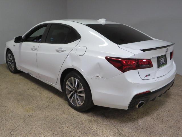 19UUB3F63JA000368 - 2018 ACURA TLX TECH+A WHITE photo 4