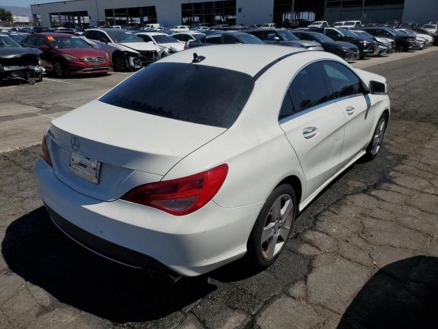 WDDSJ4EB8FN198268 - 2015 MERCEDES-BENZ CLA 250 白色 照片 3