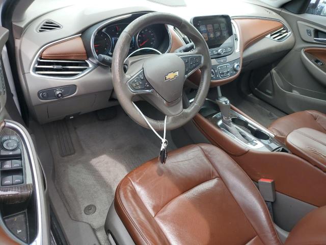 1G1ZH5SX4HF256960 - 2017 CHEVROLET MALIBU PREMIER WHITE photo 8