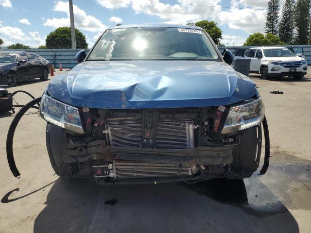 3VV1B7AX6JM120615 - 2018 VOLKSWAGEN TIGUAN S Синий фото 5