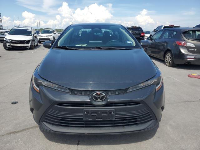 5YFB4MDE0PP039746 - 2023 TOYOTA COROLLA LE رمادي صورة 5