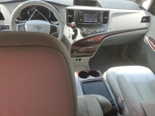 5TDYK3DC7ES415467 - 2014 TOYOTA SIENNA XLE BURGUNDY photo 8