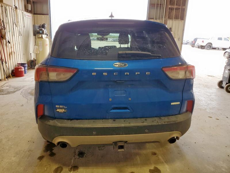 1FMCU0H65LUA54767 - 2020 FORD ESCAPE SEL BLUE photo 6