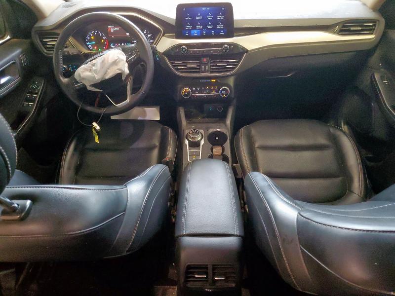 1FMCU0H65LUA54767 - 2020 FORD ESCAPE SEL BLUE photo 8