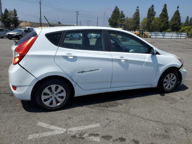 KMHCT5AE3HU319100 - 2017 HYUNDAI ACCENT SE WHITE photo 3