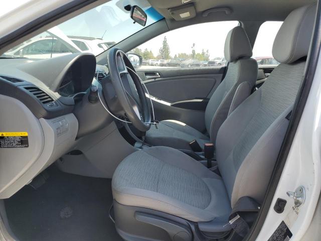 KMHCT5AE3HU319100 - 2017 HYUNDAI ACCENT SE WHITE photo 7