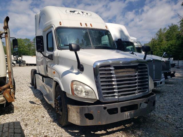 2015 FREIGHTLINER CASCADIA, null
