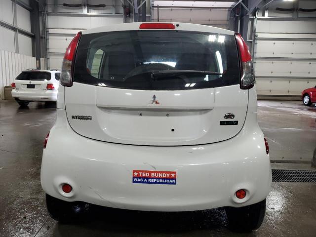 JA3215H15CU033037 - 2012 MITSUBISHI I MIEV ES WHITE photo 6