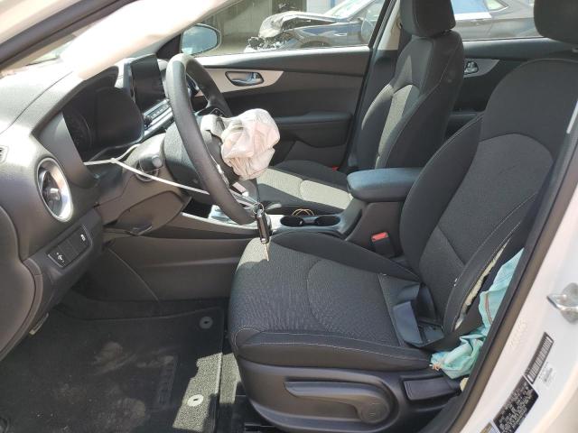 3KPF24ADXNE460620 - 2022 KIA FORTE FE WHITE photo 7