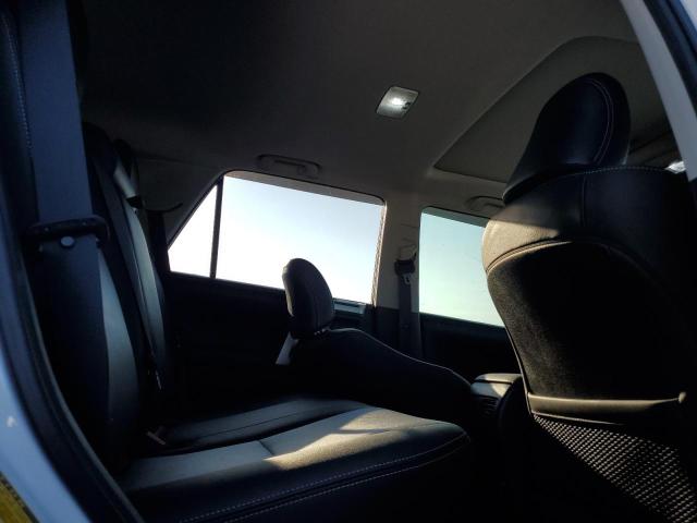 JTEBU5JR4K5720278 - 2019 TOYOTA 4RUNNER SR5/SR5 PREMIUM WHITE photo 10