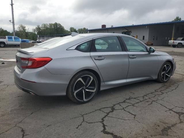 1HGCV1F36JA049772 - 2018 HONDA ACCORD SPORT 银色 照片 3