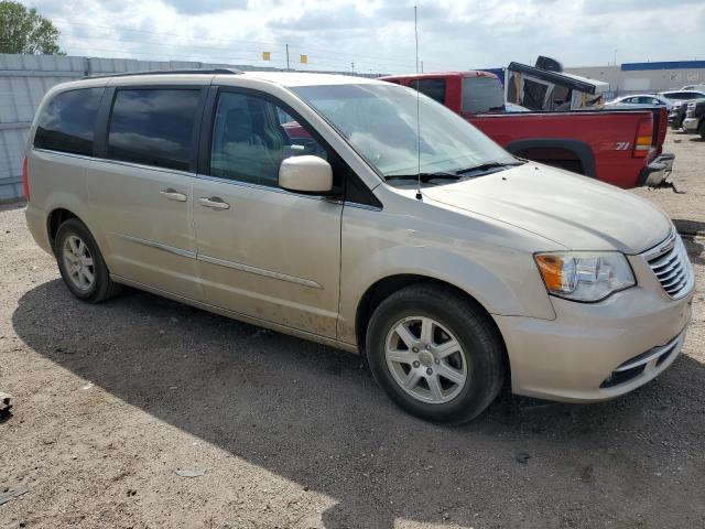 2C4RC1BG2DR503555 - 2013 CHRYSLER TOWN & COU TOURING ოქროსფერი ფოტო 4