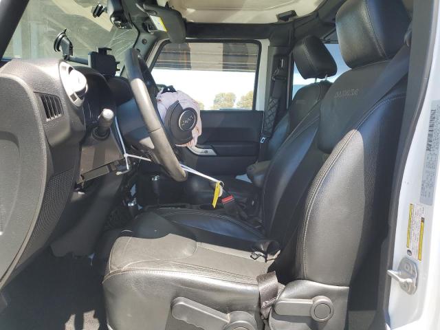 1C4BJWEG8GL199385 - 2016 JEEP WRANGLER U SAHARA WHITE photo 7